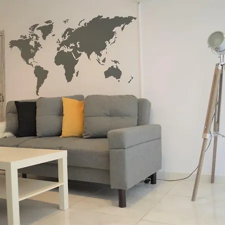 Serenity - One Bedroom Flat Apartament *