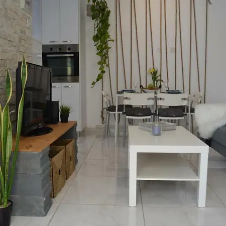 Apartment Serenity - One Bedroom Flat