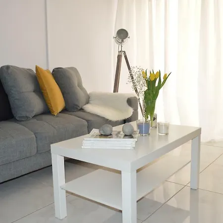 Serenity - One Bedroom Flat Apartment *